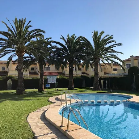 Апартаменти Cosy With Pool And Near Денія