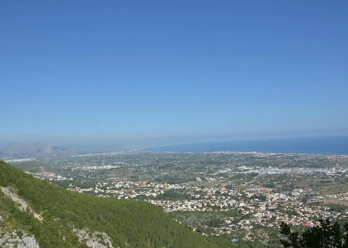 Cosy With Pool And Near Denia