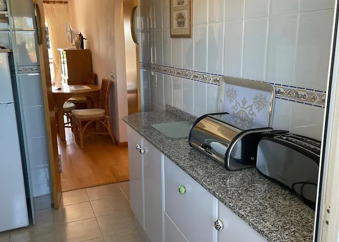 Cosy With Pool And Near