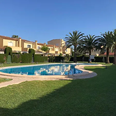 Cosy With Pool And Near *